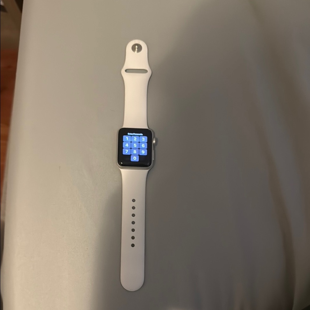 APPLE WATCH SERIES 3!!